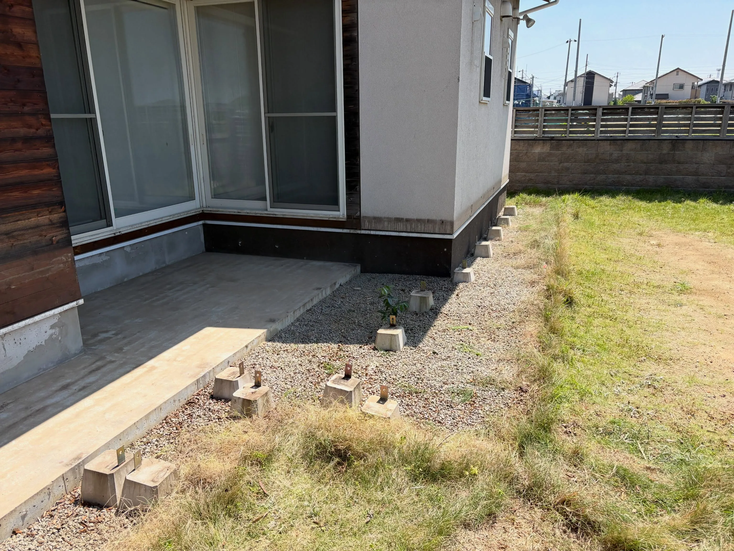 ウッドデッキが見違えました。